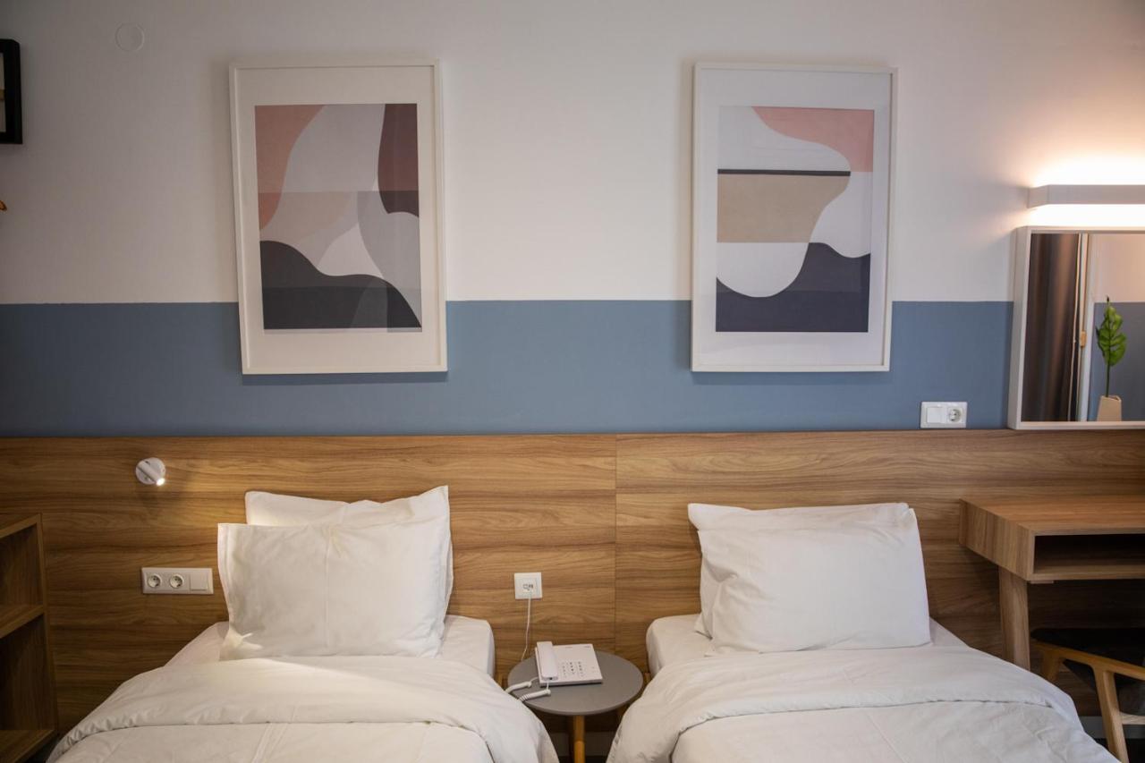 Alexandros Hotel Джаница Екстериор снимка
